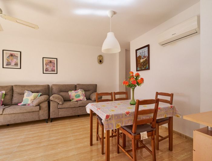 Image No.23-3 Bed Property for sale