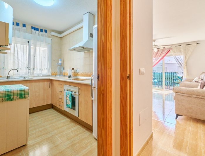 Image No.24-3 Bed Property for sale