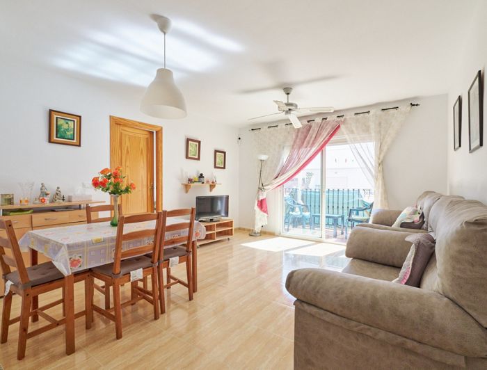 Image No.2-3 Bed Property for sale