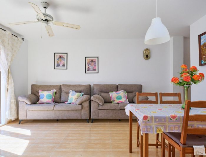 Image No.10-3 Bed Property for sale