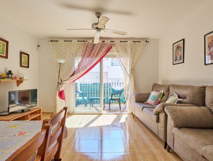 Image No.12-3 Bed Property for sale