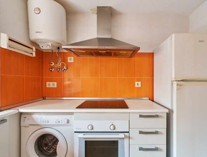Image No.11-2 Bed Property for sale