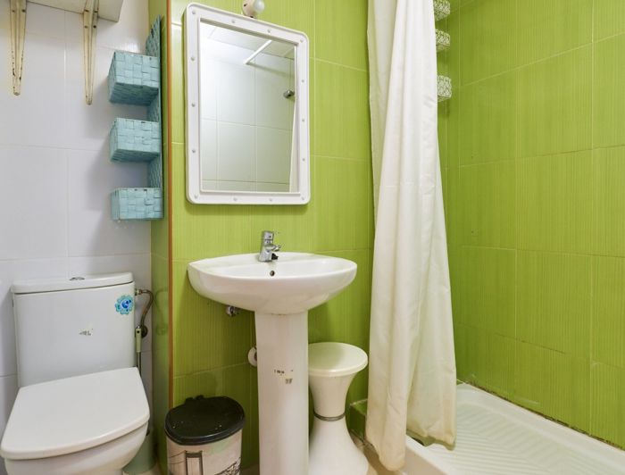Image No.19-2 Bed Property for sale