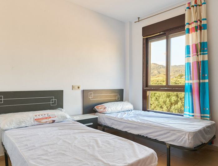 Image No.21-2 Bed Property for sale