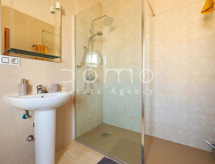 Image No.40-3 Bed Villa for sale