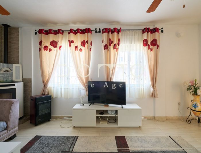 Image No.8-3 Bed Villa for sale