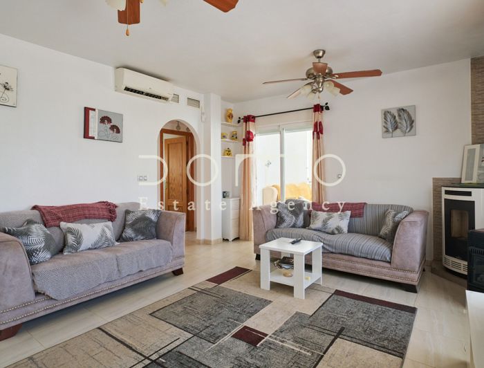 Image No.9-3 Bed Villa for sale