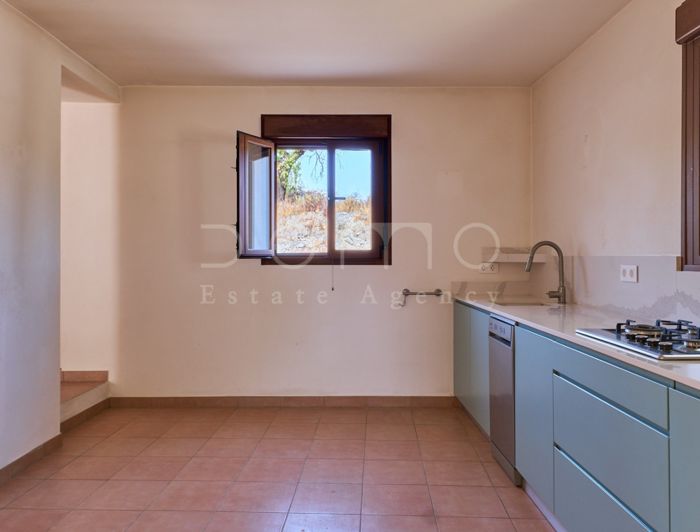 Image No.19-2 Bed Country House for sale