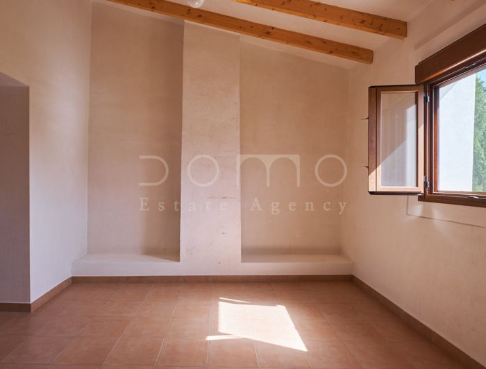 Image No.27-2 Bed Country House for sale