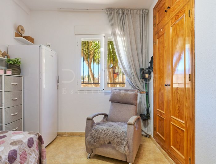 Image No.25-3 Bed Duplex for sale