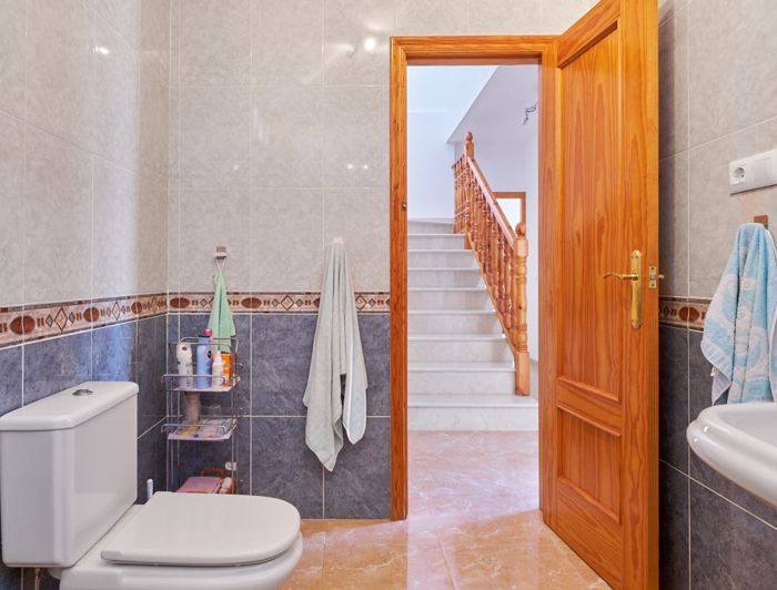 Image No.26-3 Bed Semi-Detached for sale