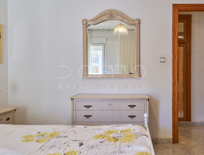 Image No.19-3 Bed Property for sale