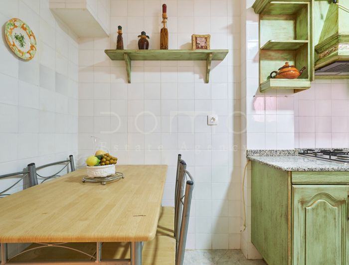 Image No.27-3 Bed Property for sale
