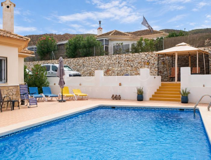 Image No.36-3 Bed Villa for sale