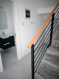 Detached Villa For Sale  in  Chlorakas