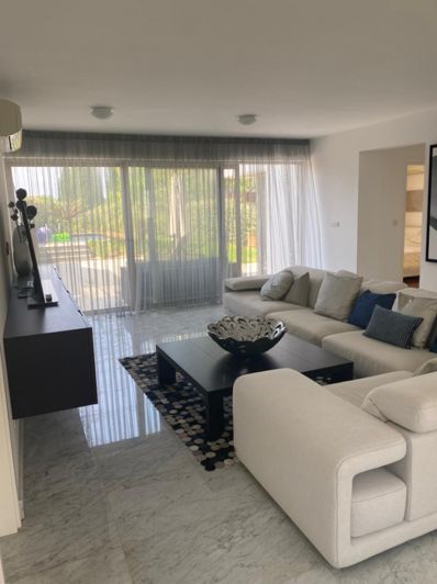 Image No.6-6 Bed Villa for sale