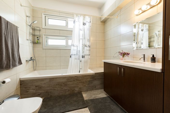 Image No.10-3 Bed Villa for sale