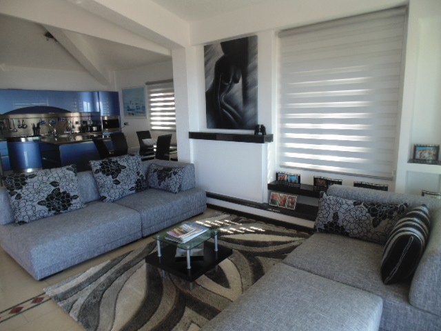 Image No.10-4 Bed Villa for sale