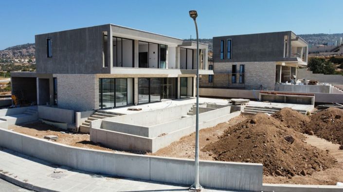 Image No.3-3 Bed Villa for sale