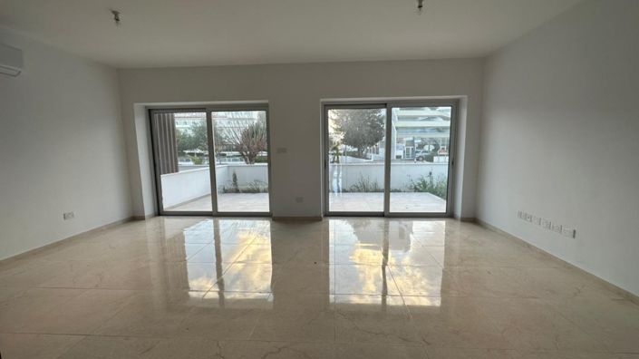 Image No.3-3 Bed Villa for sale