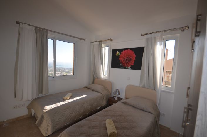 Image No.10-6 Bed Villa for sale