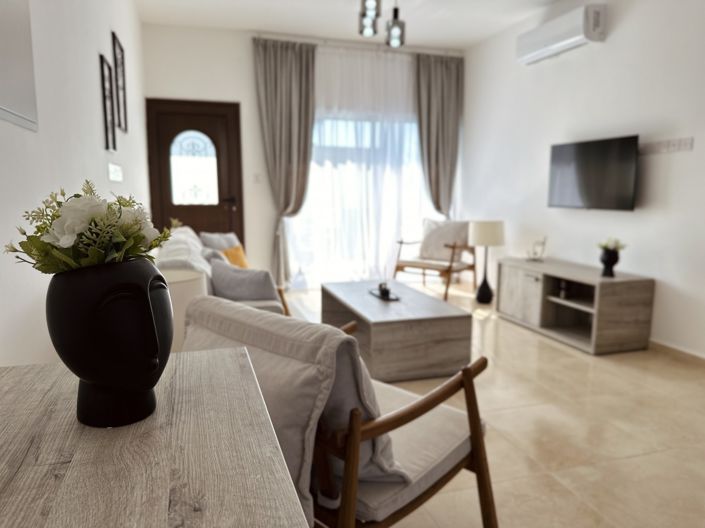 Image No.1-2 Bed Townhouse for sale