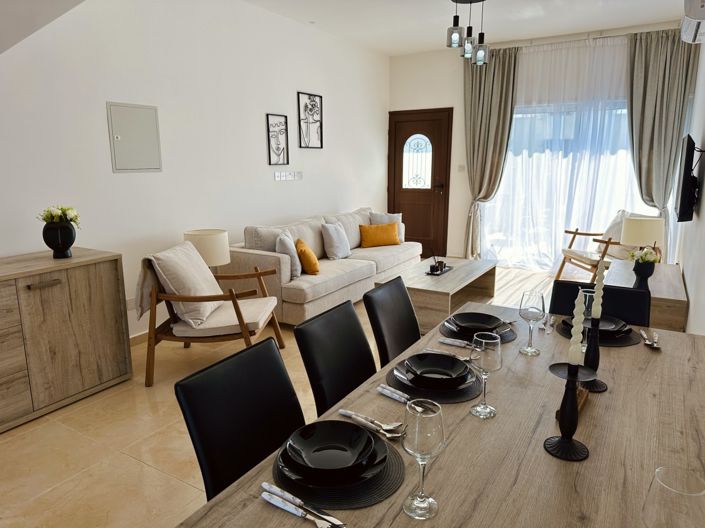 Image No.3-2 Bed Townhouse for sale