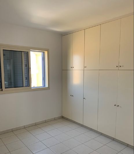 Image No.5-2 Bed Townhouse for sale