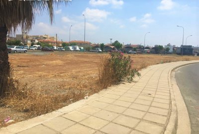 1 - Paphos, Land