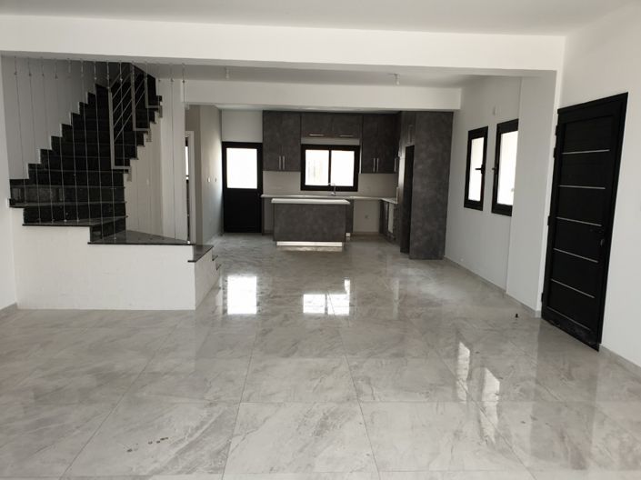 Image No.3-Villa de 3 chambres à vendre à Empa