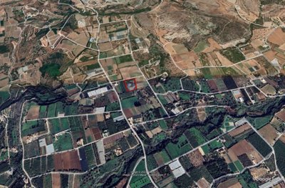 Agricultural Land For Sale  in  Kissonerga