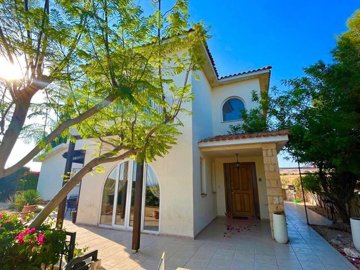 Detached Villa For Sale  in  Acheleia