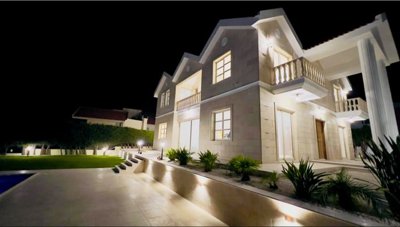 Detached Villa For Sale  in  Limassol