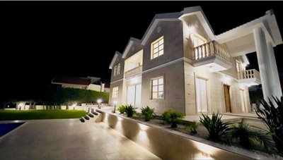 Detached Villa For Sale  in  Limassol