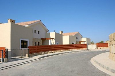 Detached Villa For Sale  in  Monagroulli