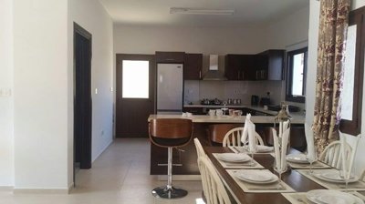 Detached Villa For Sale  in  Monagroulli