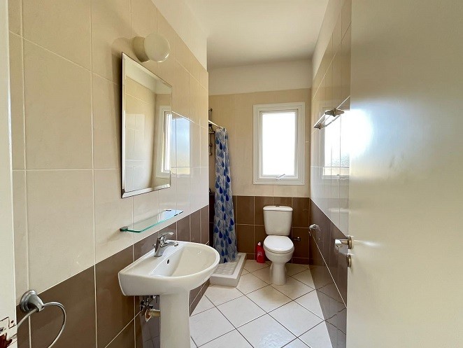 Image No.8-3 Bed Apartment for sale