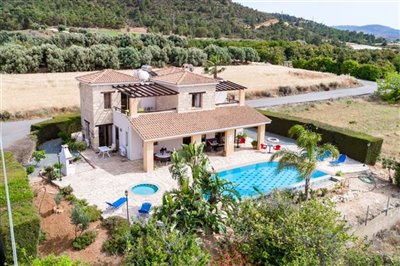 Detached Villa For Sale  in  Acheleia