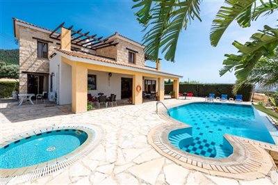 Detached Villa For Sale  in  Acheleia