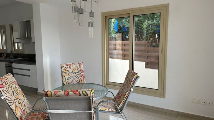 Image No.7-Bungalow de 4 chambres à vendre à Kissonerga