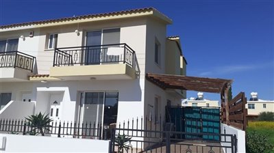 Semi Detached Villa For Sale  in  Kato Paphos - Universal