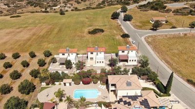 Detached Villa For Sale  in  Kouklia