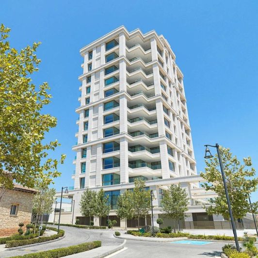 Image No.1-5 Bed Apartment for sale
