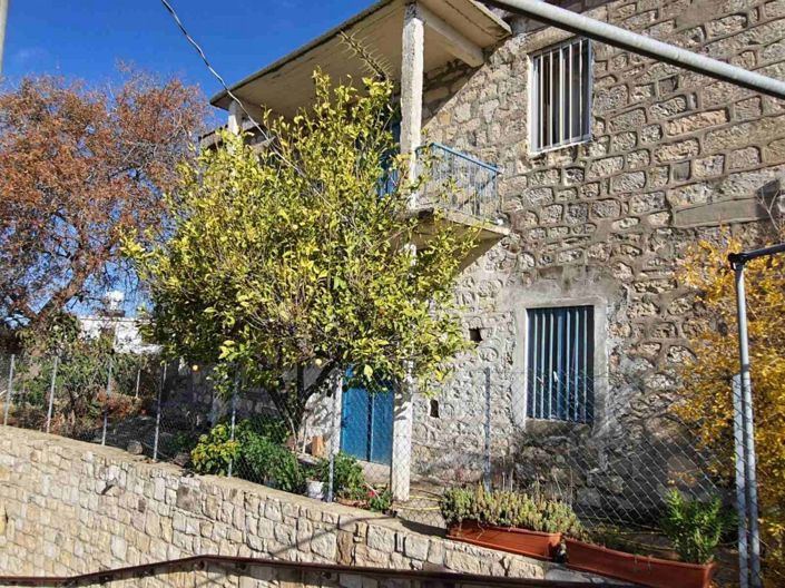 Image No.2-3 Bed Villa for sale