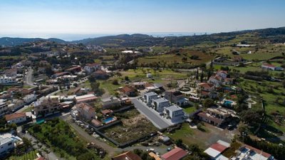 Detached Villa For Sale  in  Parekklisia