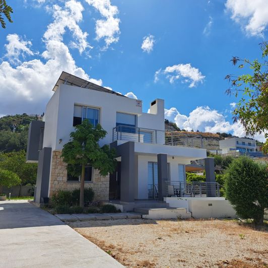 Image No.1-Villa de 5 chambres à vendre à Tsada