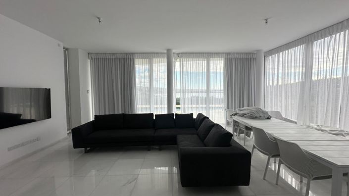 Image No.4-5 Bed Villa for sale