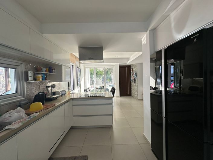 Image No.2-3 Bed Apartment for sale
