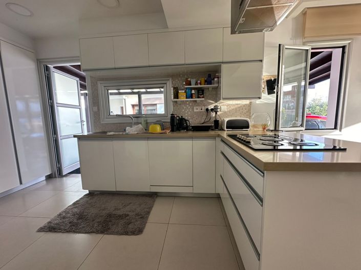 Image No.4-3 Bed Apartment for sale