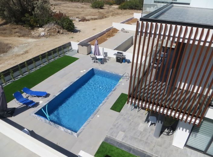Image No.3-4 Bed Villa for sale